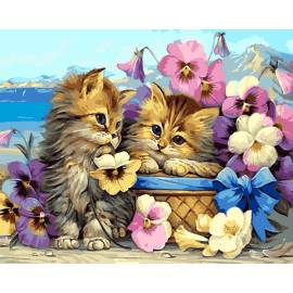Котята и цветы 