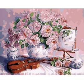 Розовый букет и скрипка