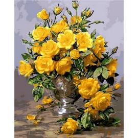 Букет желтых роз в серебряной вазе